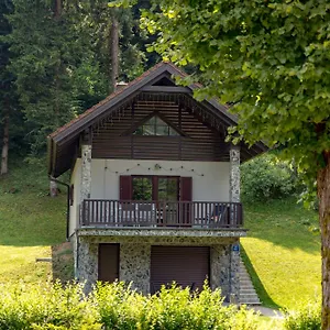 https://gorska-bajka-kuca-za-odmor-smreka.primorje-gorskikotar.com